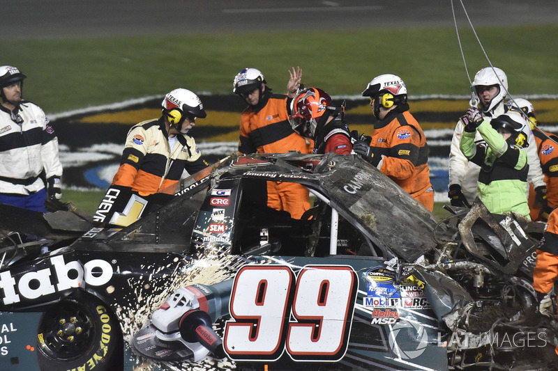 Unfall von Timothy Peters, MDM Motorsports Chevrolet