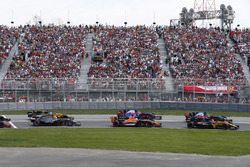 Nico Hulkenberg, Renault Sport F1 Team RS17, Daniil Kvyat, Scuderia Toro Rosso STR12, Fernando Alonso, McLaren MCL32, Carlos Sainz Jr., Scuderia Toro Rosso STR12, Romain Grosjean, Haas F1 Team VF-17, Jolyon Palmer, Renault Sport F1 Team RS17