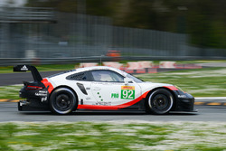 №92 Porsche Team Porsche 911 RSR: Микаэль Кристенсен, Кевин Эстре