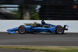 Juan Pablo Montoya, 2018 Chevrolet IndyCar'ı test ediyor