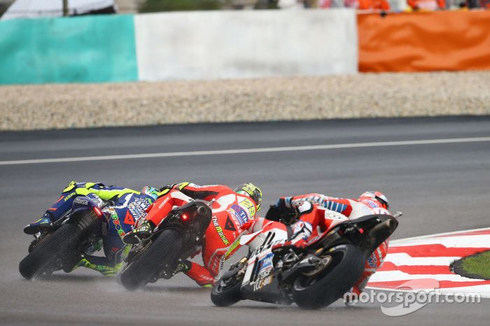 Valentino Rossi, Yamaha Factory Racing, Andrea Dovizioso, Ducati Team, Andrea Iannone, Ducati Team,  Malaysian MotoGP 2016