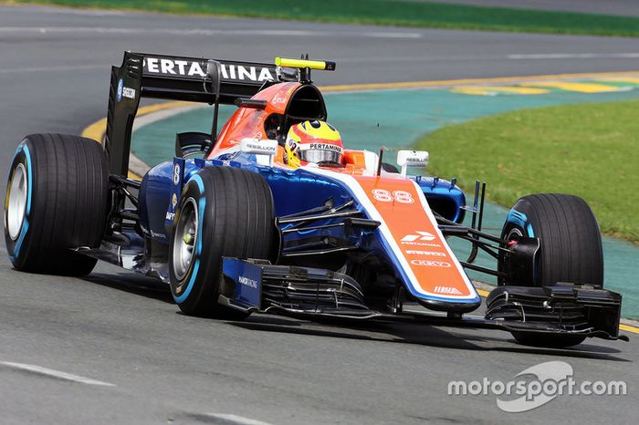 Rio Haryanto, Manor Racing MRT05