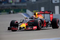 Daniil Kvyat, Red Bull Racing RB12