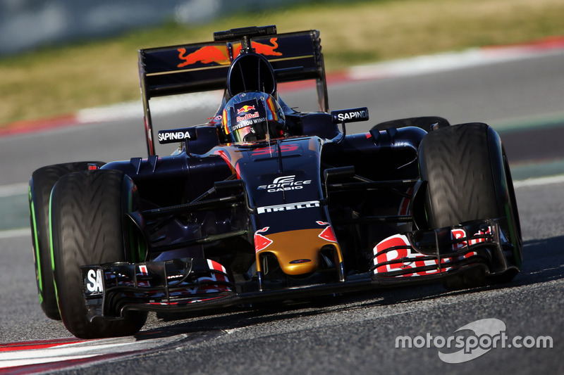 Carlos Sainz Jr., Scuderia Toro Rosso STR11