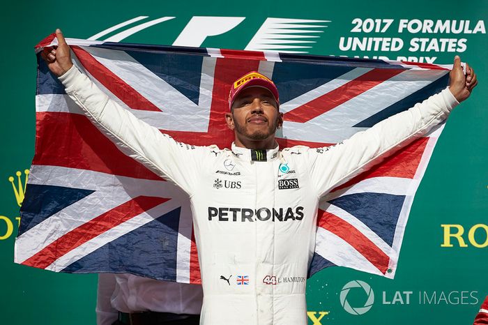 Lewis Hamilton foi o grande vencedor do GP dos Estados Unidos, em Austin, e está a um passo do tetracampeonato.