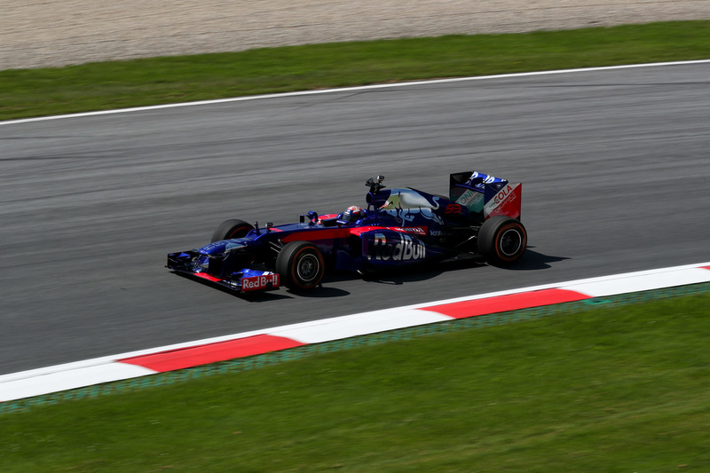 Marc Marquez, prueba el Toro Rosso de F1