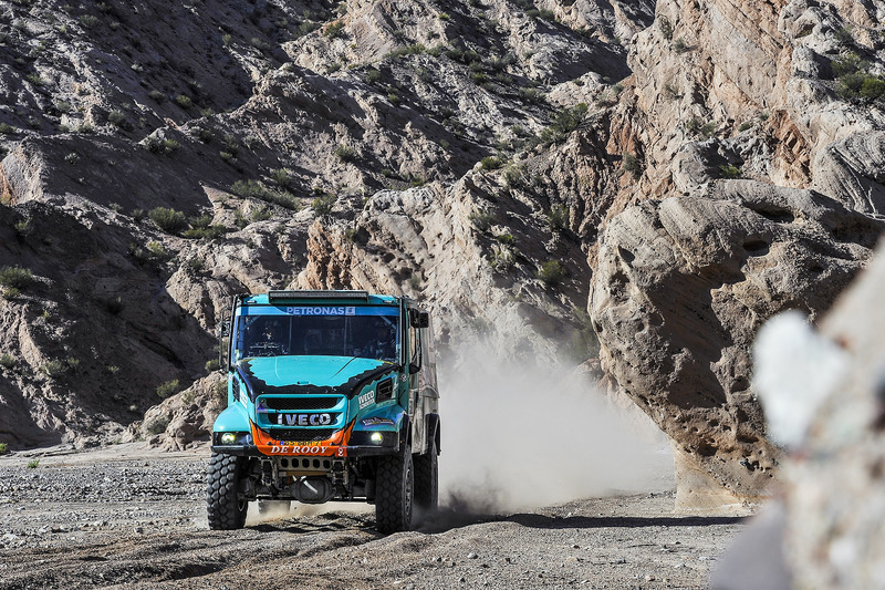 #508 Iveco Powerstar: Artur Ardavichus, Serge Bruynkens, Michel Huisman