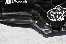 Renault Sport F1 Team R.S. 18 barge board detail