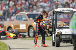 Max Verstappen, Red Bull Racing retires from the race