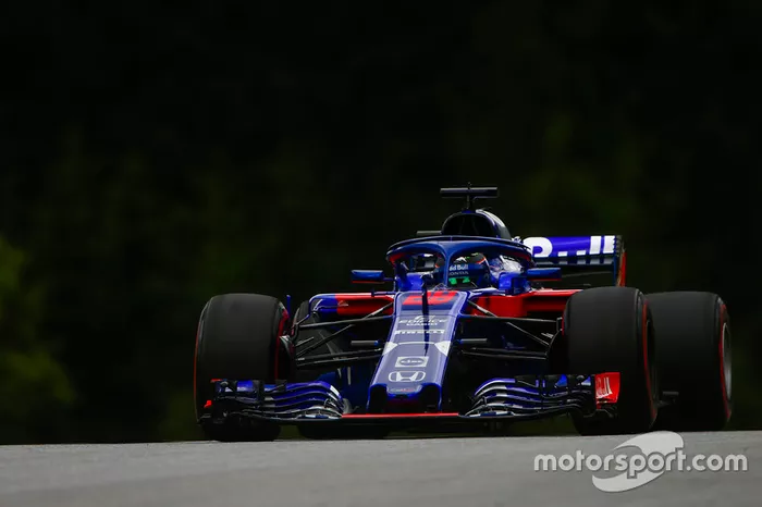 19: Brendon Hartley, Toro Rosso STR13, 1'05.366