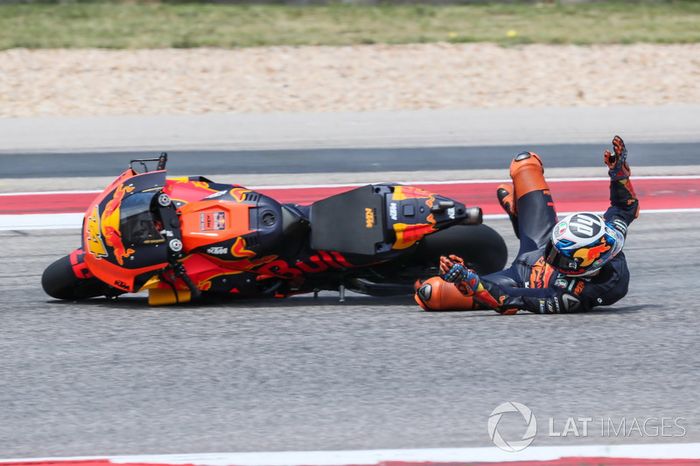 Caída de Pol Espargaró, Red Bull KTM Factory Racing