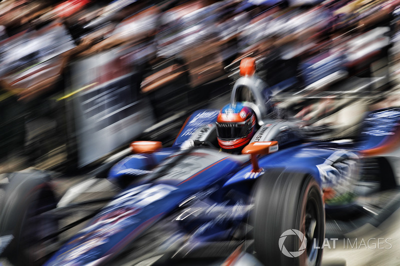 23. <img src="https://cdn-7.motorsport.com/static/img/cfp/0/0/0/200/227/s3/united_kingdom-2.jpg" alt="" width="20" height="12" /> Стефан Уилсон, Andretti Autosport Honda