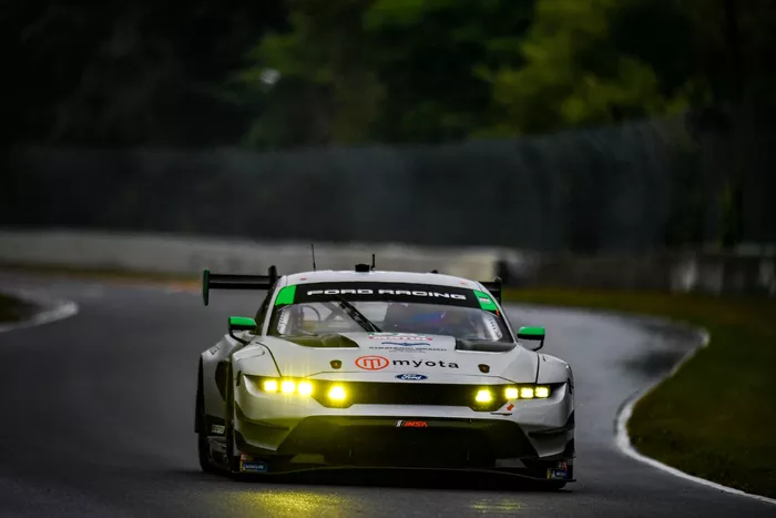 #66 Gradient Racing Ford Mustang GT3: Jake Walker, Till Bechtolsheimer, Joey Hand