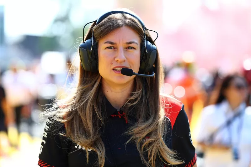 Laura Mueller, ingeniera de carrera de Haas