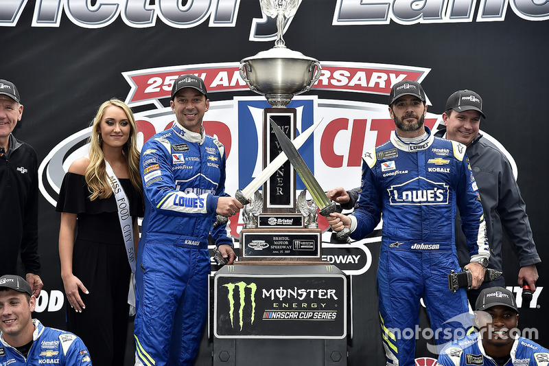Bristol (Tennessee): Jimmie Johnson (Hendrick-Chevrolet)