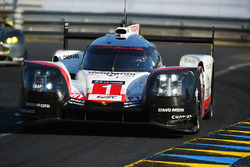 #1 Porsche Team Porsche 919 Hybrid: Neel Jani, Andre Lotterer, Nick Tandy