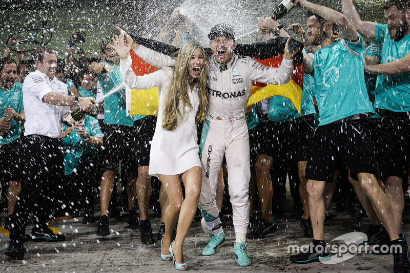 206 Grands Prix avant le titre