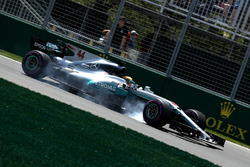 Lewis Hamilton, Mercedes AMG F1 W08, bloccaggio
