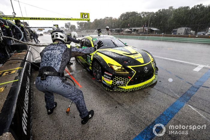 #14 AIM Vasser Sullivan Lexus RC-F GT3, GTD: Aaron Telitz, Jack Hawksworth, #12 AIM Vasser Sullivan Lexus RC-F GT3, GTD: Frankie Montecalvo, Townsend Bell