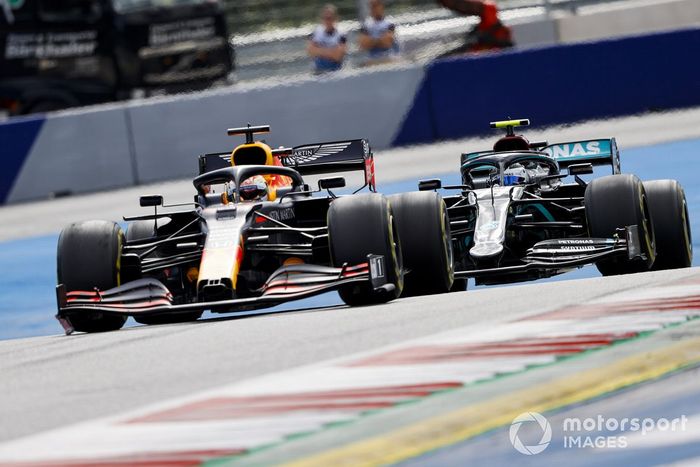 Max Verstappen, Red Bull Racing RB16, Valtteri Bottas, Mercedes F1 W11 EQ Performance