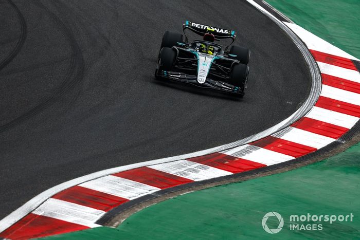 Lewis Hamilton, Mercedes F1 W15