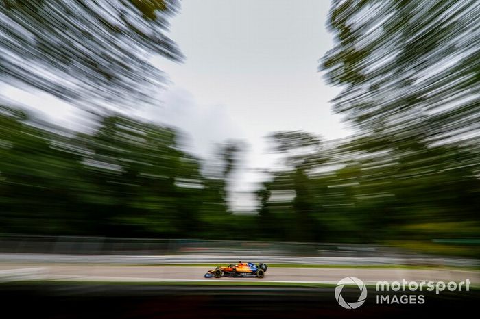 Carlos Sainz Jr., McLaren MCL34