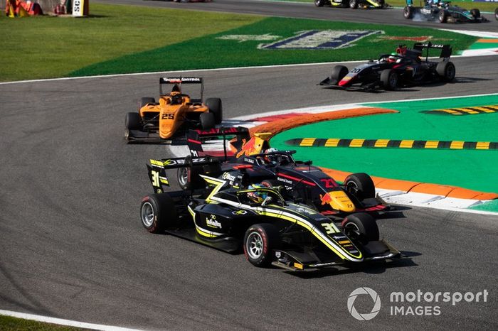 Logan Sargeant, Carlin Buzz Racing