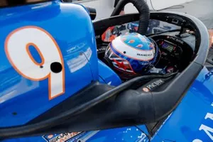 Scott Dixon, Chip Ganassi Racing Honda with aeroscreen
