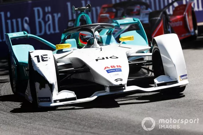 Oliver Turvey, NIO Formula E Team, NIO Sport 004
