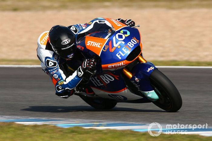 Augusto Fernandez, Pons HP40