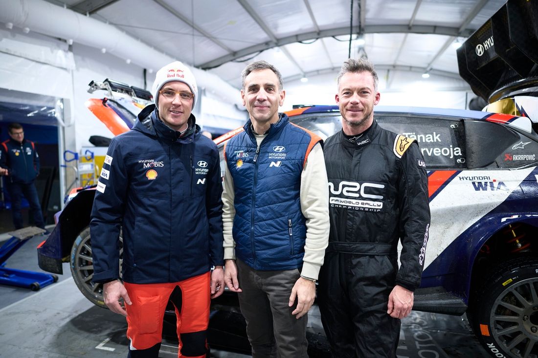 Thierry Neuville, Hyundai World Rally Team, Cyril Abiteboul, Director del equipo Hyundai World Rally Team, Andre Lotterer