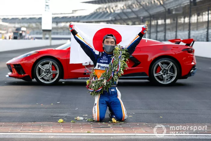 Ganador Indy 500: Takuma Sato, Rahal Letterman Lanigan Racing Honda