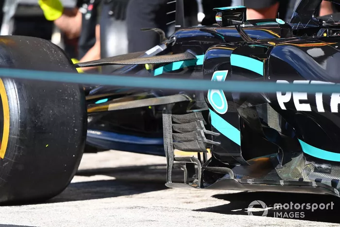 Mercedes technical detail
