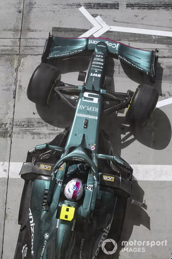 Sebastian Vettel, Aston Martin AMR21