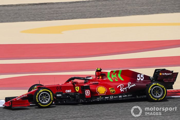 Carlos Sainz Jr., Ferrari SF21 