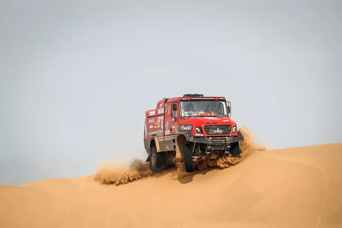#505 Maz-Sportauto: Aliaksei Vishneuski, Maksim Novikau, Siarhei Sachuk