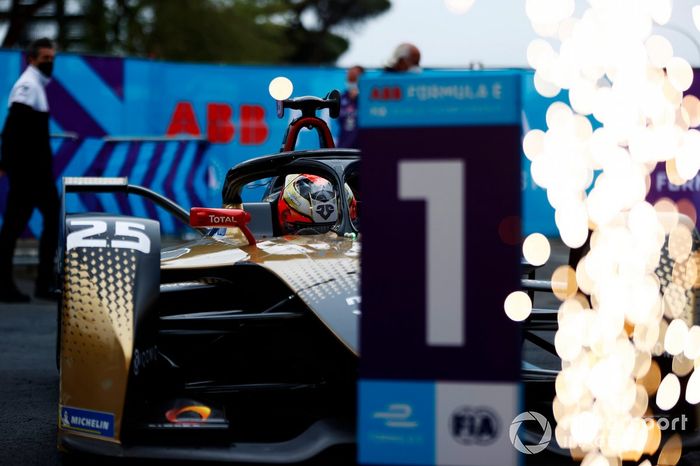 Race winner Jean-Eric Vergne, DS Techeetah, DS E-Tense FE21
