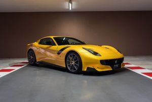 2016 Ferrari F12TDF  de Sebastian Vettel