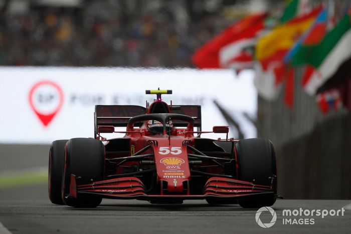 Carlos Sainz Jr., Ferrari SF21