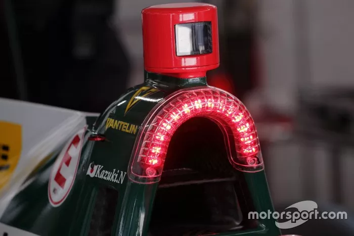 新オーバーテイクシステム(20秒を切ると赤色で表示)