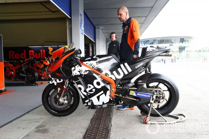 KTM