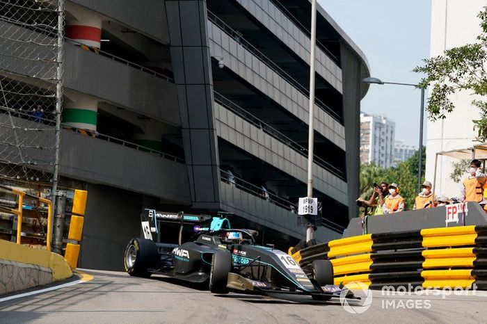 #16 Jake Hughes, HWA Racelab