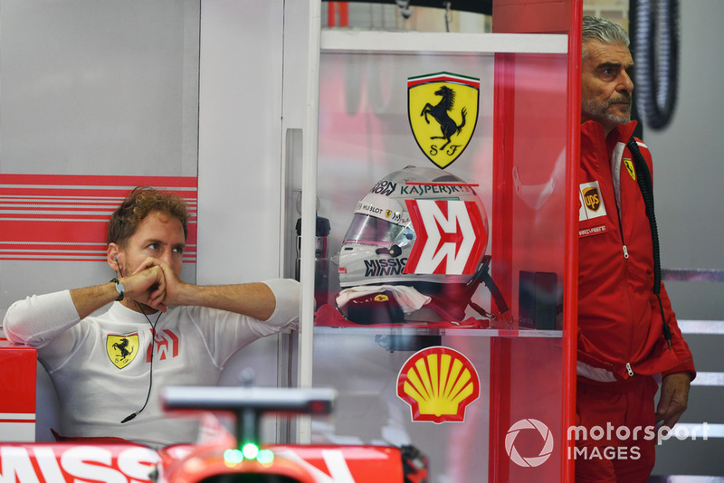 Sebastian Vettel, Ferrari y Maurizio Arrivabene, director de Ferrari