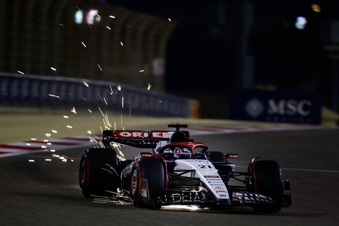 Nyck de Vries, AlphaTauri AT04