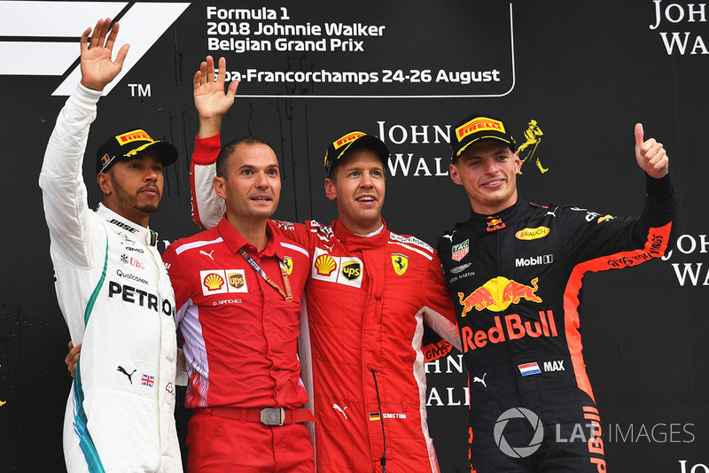 13. GP Belgia - Podium: Sebastian Vettel, Lewis Hamilton, Max Verstappen
