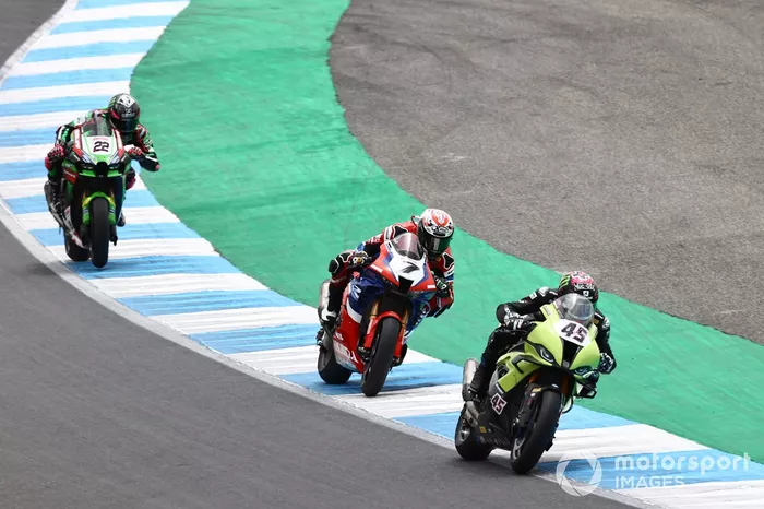 Scott Redding, BMW Motorrad WorldSBK Team, Iker Lecuona, Team HRC