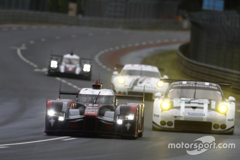 #8 Audi Sport Team Joest, Audi R18 e-tron quattro: Lucas di Grassi, Loic Duval, Oliver Jarvis