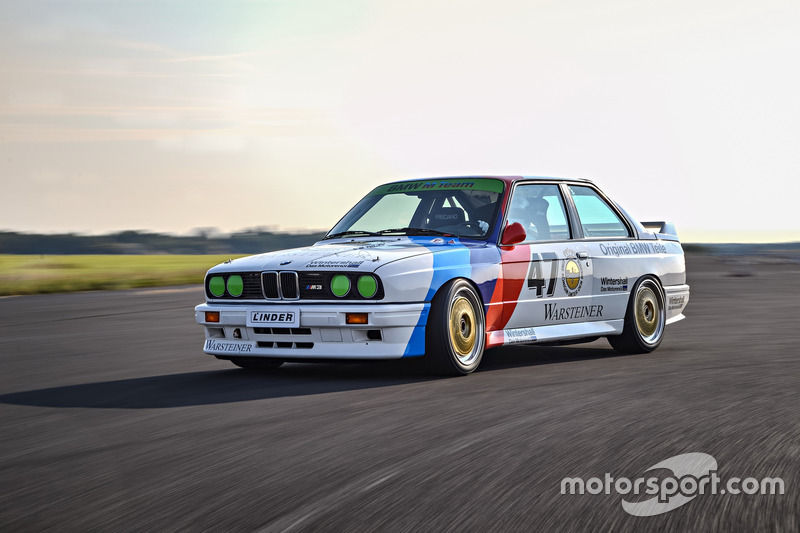 BMW M3 DTM E30