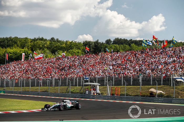 Lewis Hamilton, Mercedes AMG F1 W09