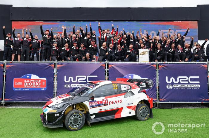 Podio: Elfyn Evans, Scott Martin, Toyota Gazoo Racing WRT Toyota GR Yaris Rally1, Takamoto Katsuta, Aaron Johnston, Toyota Gazoo Racing WRT NG Toyota GR Yaris Rally1, Kalle Rovanperä, Jonne Halttunen, Toyota Gazoo Racing WRT Toyota GR Yaris Rally1, Jari-M